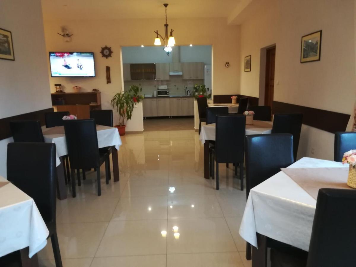 Casa Eldorado Hotell Sovata Eksteriør bilde